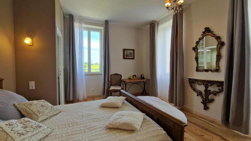Aux Roses De Cedres Chambre Savane Salvagnac 외부 사진